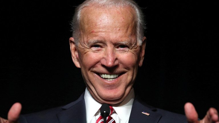 Joe Biden, acuzat că a hărţuit sexual o fostă asistentă: ‘Asta nu s-a întâmplat vreodată!’