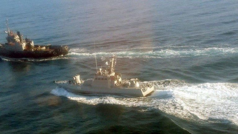 Rusia provoacă în mod constant marina ucraineană în Marea Neagră și Marea Azov