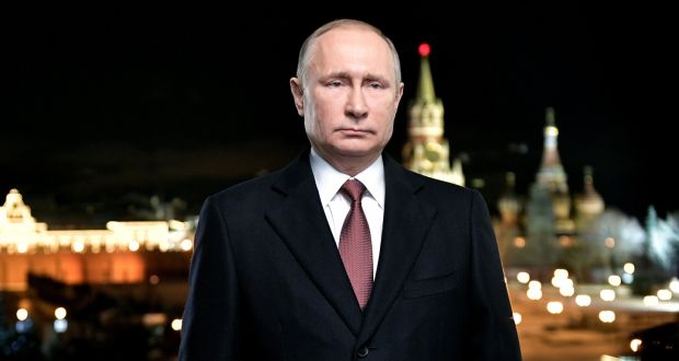 Putin îi bagă în concediu plătit pe toţi ruşii