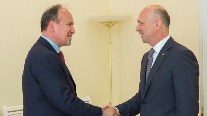Ambasadorul României la Chişinău a avut o întâlnire cu premierul R.Moldova