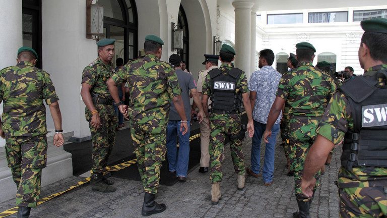 Oficiali de rang înalt au ascuns în mod deliberat informaţii secrete despre posibile atacuri teroriste în Sri Lanka