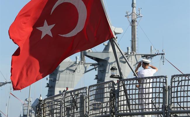 Turcia desfăşoară exerciţii militare de amploare în Marea Mediterană, Marea Egee şi Marea Neagră