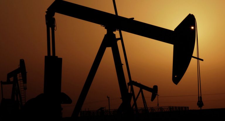 Marii producători de petrol îşi vor majora producţia cu 432.000 de barili pe zi, în iunie