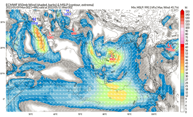 Estul Indiei se pregăteşte să dea piept cu un ciclon catastrofal