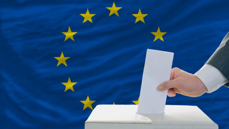 Unu din trei europeni votează acum anti-sistem