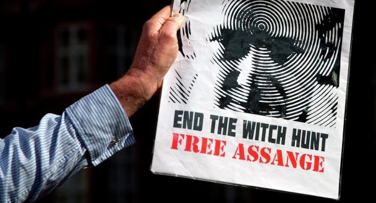 Londra confirmă extrădarea lui Julian Assange în SUA