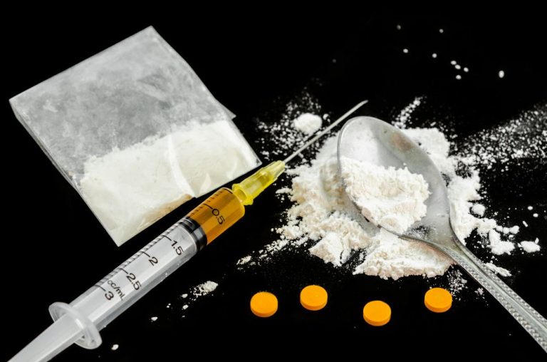 Reţea de traficanţi de droguri, ANIHILATĂ la Antipozi: Sute de kilograme de MDMA au fost confiscate!