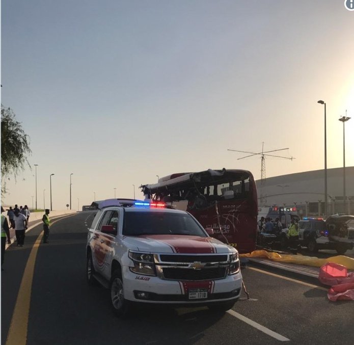 Accident teribil pe o autostradă din Dubai: 17 oameni au murit!