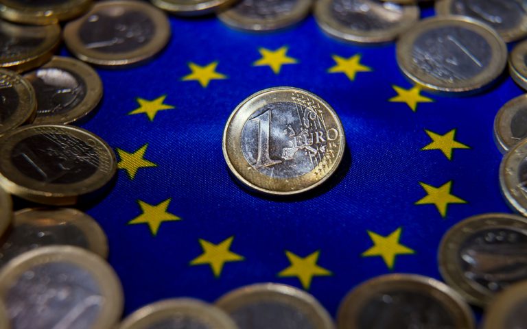 Miniștrii europeni de Finanțe discută crearea unui buget al zonei euro