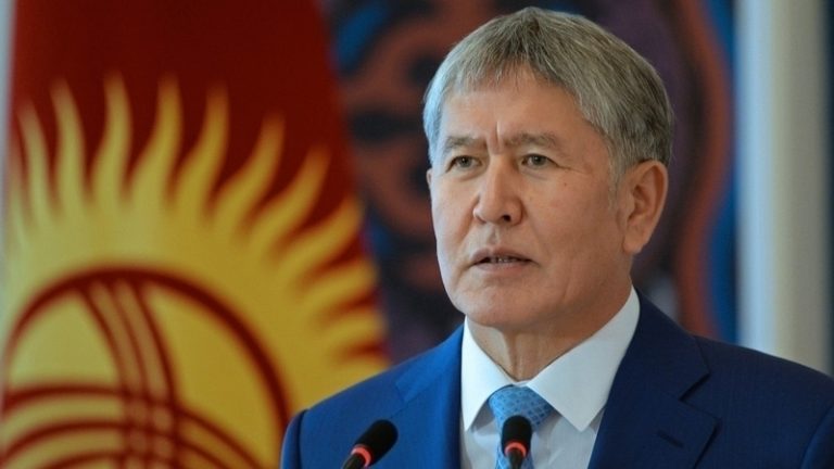 Kirghizstan: Reşedinţa fostului preşedinte Atambaiev, luată cu asalt de forţele de ordine