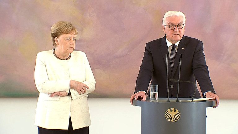 Îngrijorări privind starea de sănătate a Angelei Merkel. Cancelarul german A TREMURAT din nou! – VIDEO