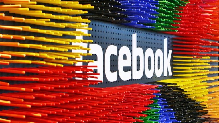 Facebook va lansa în mai un flux propriu de ştiri în Germania