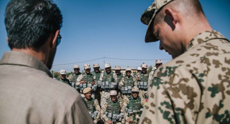 Regimul al-Assad îndeamnă forţele kurde să se alăture armatei sale în nord-estul Siriei