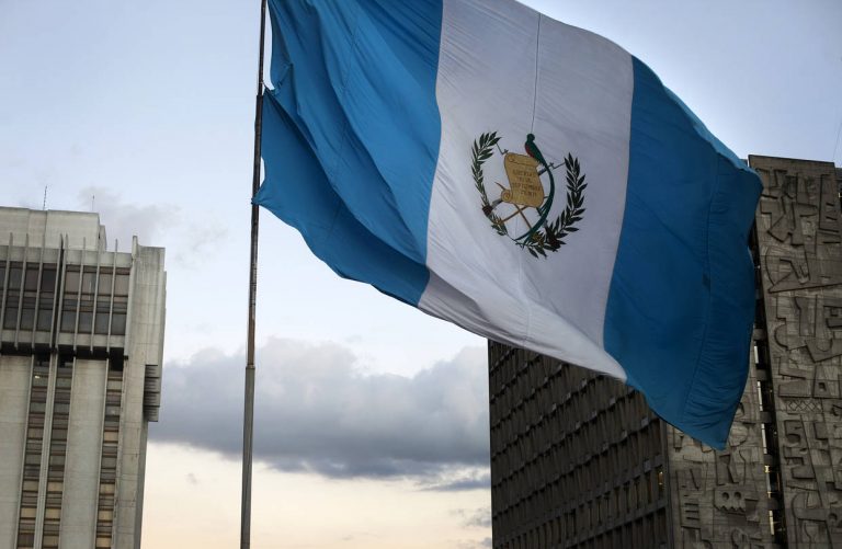 UE şi OSA îşi exprimă îngrijorarea după primul tur al alegerilor prezidenţiale din Guatemala