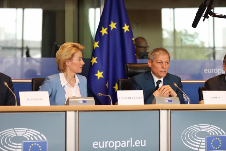 Cioloş o sprijină pe von der Leyen la şefia Comisiei Europene