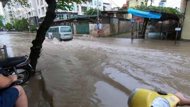 Taifunul Wipha face prăpăd în Vietnam: Cel puţin cinci oameni au murit!