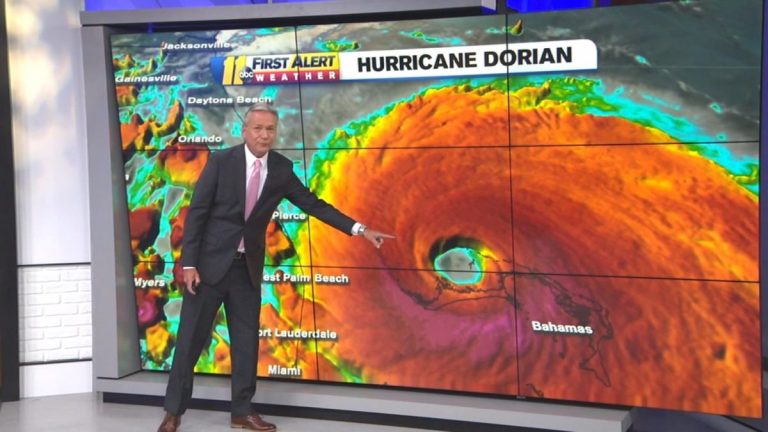 Dorian a ajuns un uragan de categoria 3 după ce a ucis cel puțin 5 oameni în Bahamas