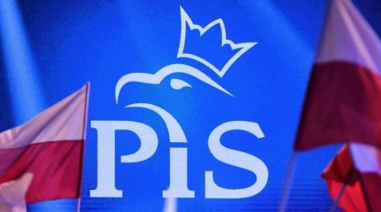 PiS conduce în sondajele de opinie înaintea alegerilor de duminică din Polonia