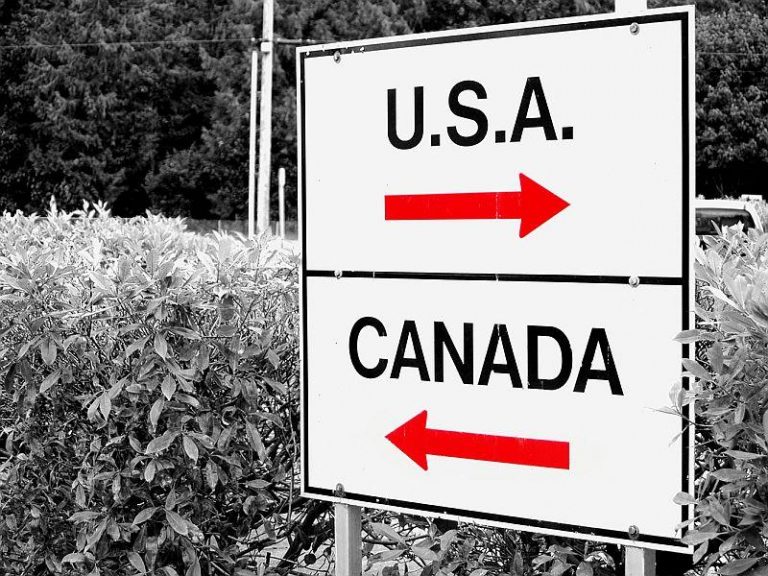 Un pod important care face legătura între Canada şi SUA, închis de teama prezenţei unor substanţe explozive