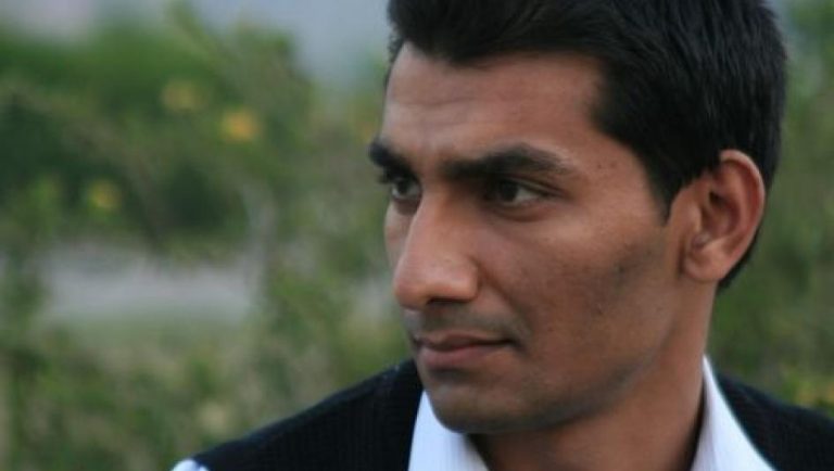 Amnesty International cere Pakistanului eliberarea lui Junaid Hafeez