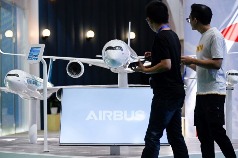 Spionaj industrial: Hackerii chinezi au luat cu asalt Airbus