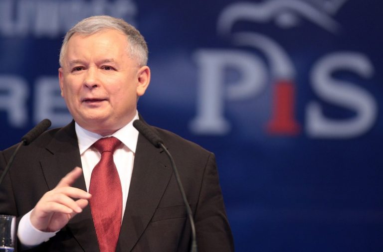 Jaroslaw Kaczynski a demisionat din funcţia de vicepremier