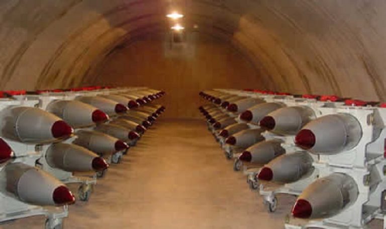 Americanii vor să-și mute bombele nucleare din Turcia