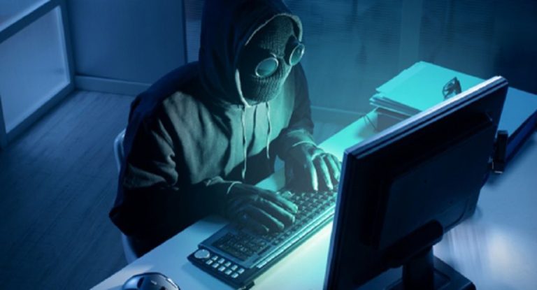 Doi hackeri ruși, inculpaţi în SUA