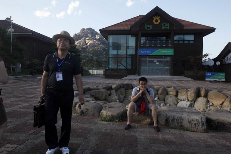 Coreea de Nord DEMOLEAZĂ un resort turistic construit de Seul