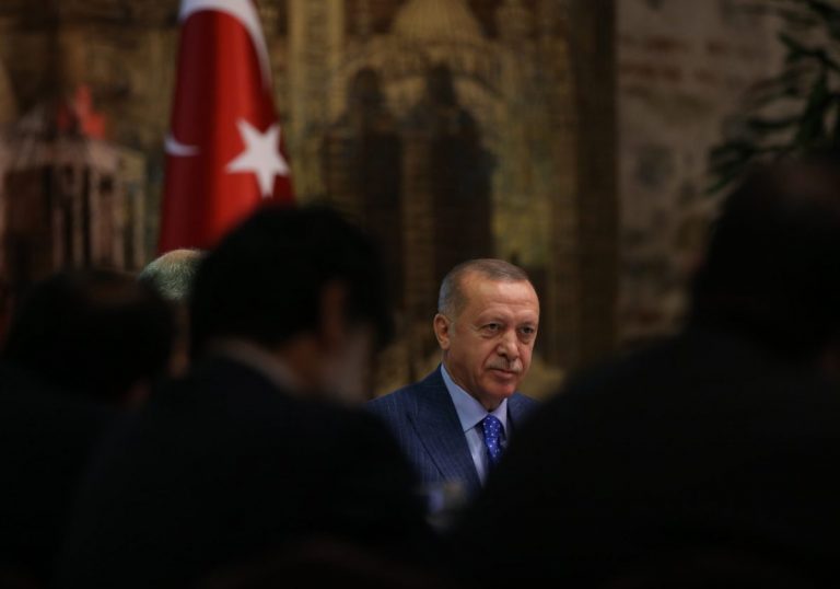 Pentagonul nu-l iartă pe Erdogan pentru intervenţia din Siria: ‘Ne-a pus într-o situaţie teribilă!’