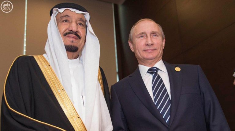 ‘Un nou impuls’ în relațiile ruso-saudite. Putin l-a primit la Kremlin pe regele Salman