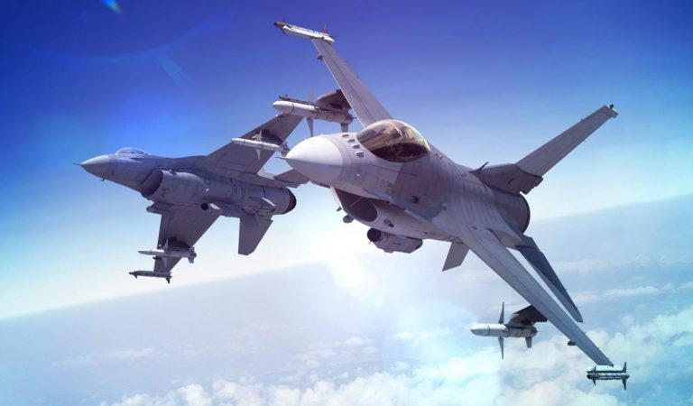 Baza aeriană de la Călăraşi va fi centru de pregătire a piloţilor de F-16