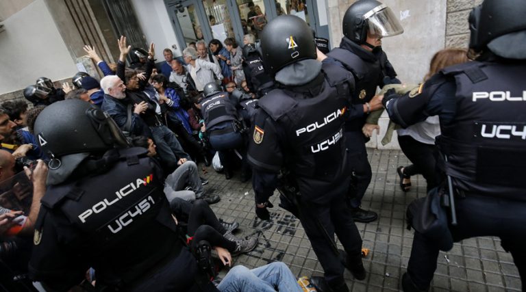 Reprezentantul Madridului în Catalonia ÎȘI CERE SCUZE pentru violențele poliției spaniole