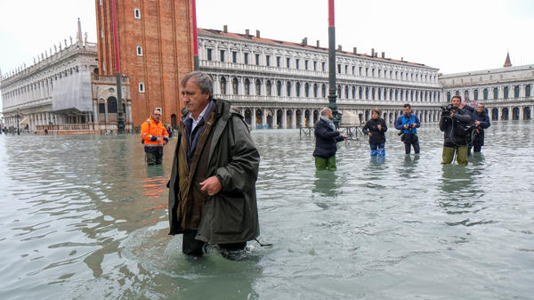 Veneţia ar putea fi afectată de o nouă ‘acqua alta’, devastatoare