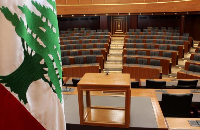 Parlamentul libanez nu a reuşit să aleagă un nou şef al statului