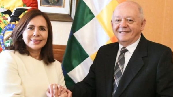 Bolivia trimite după 11 ani un ambasador în SUA