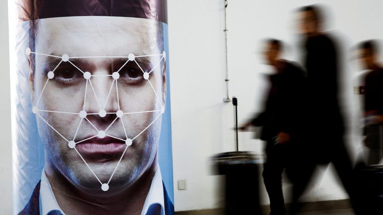 Moscova își perfecționează sistemul de recunoaștere facială