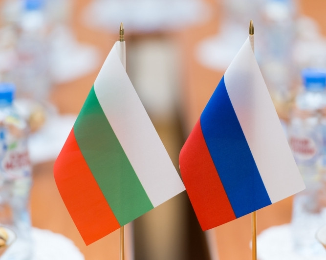 Rusia EXPULZEAZĂ doi diplomaţi bulgari