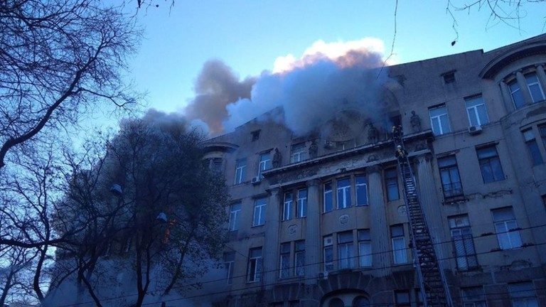 Incendiul din Odesa a provocat moartea a 16 persoane. Directoarea şcolii a fost arestată!
