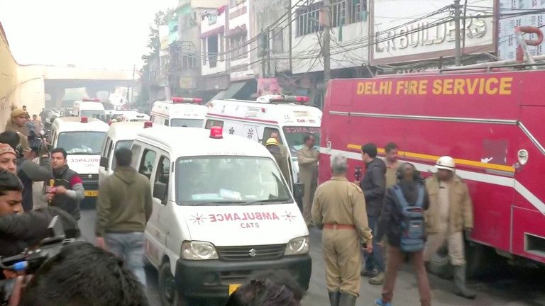 Patru persoane au murit într-un incendiu la un spital în oraşul indian Nagpur