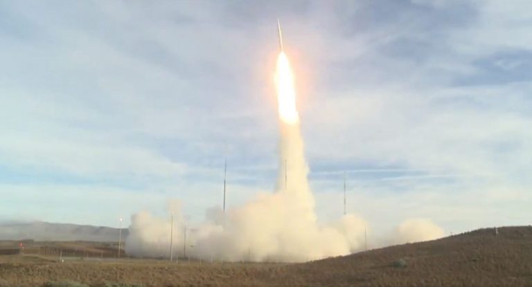 SUA au testat cu succes o rachetă hipersonică