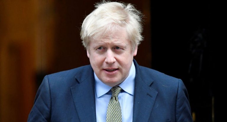 Boris Johnson a revenit în funcția de premier după vizita făcută la Palatul Buckingham