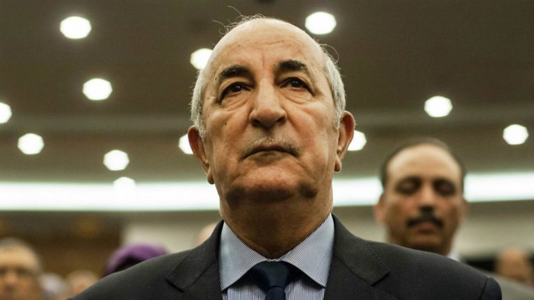Preşedintele algerian, spitalizat după ce în anturajul său au fost descoperite cazuri suspecte de COVID-19