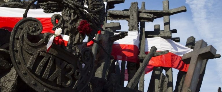 Moscova acuză rezistenţa poloneză că a executat evrei şi ucraineni