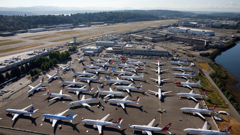 Boeing şi-a redus estimările privind vânzările de avioane comerciale în următoarele decenii