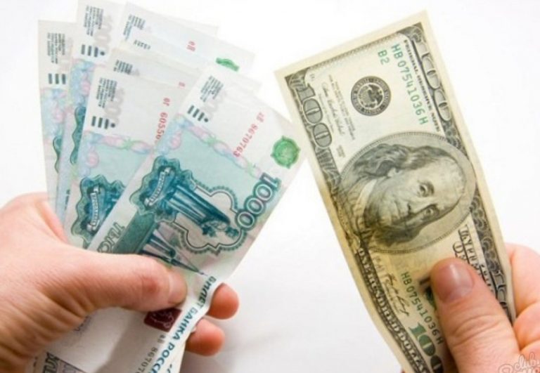Rusia ar putea cumpăra 70 de miliarde de dolari în yuani şi alte monede ‘prietenoase’