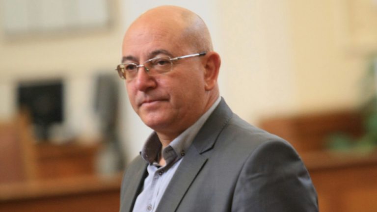 Pe fondul crizei apei, parlamentul bulgar aprobă un nou ministru al mediului