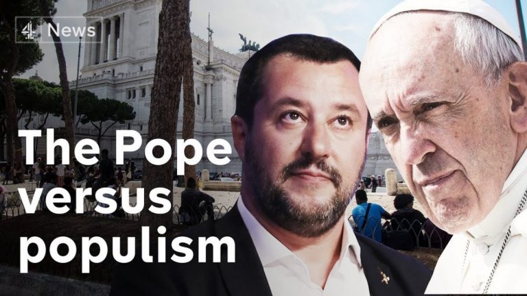 Papa Francisc face apel la politicieni să nu urmeze exemplul lui Salvini: ‘NU închideţi porturile pentru migranţi!’