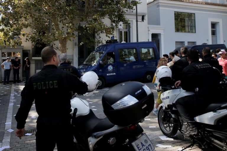 Coletul suspect care a determinat evacuarea Ministerului grec de Externe conţinea un tensiometru