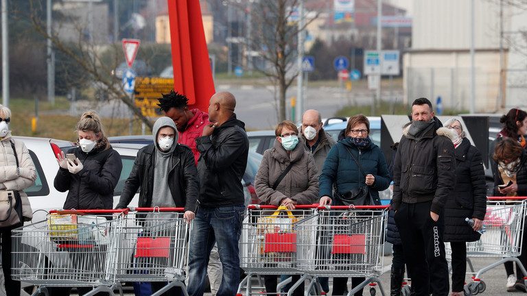 Protecţia Civilă anunţă cifre înfricoşătoare: 600.000 de italieni ar putea fi infectaţi!